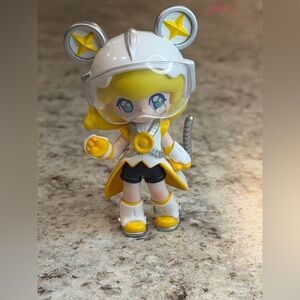 Pop Mart Azura Animal Fighting Series Mini Figure Mouse Laser Warrior NEW